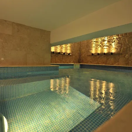 Garden Boutique Hotel 4*