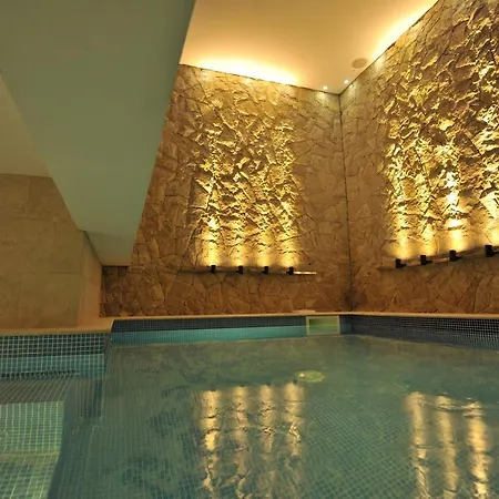 Garden Boutique Hotel 4*