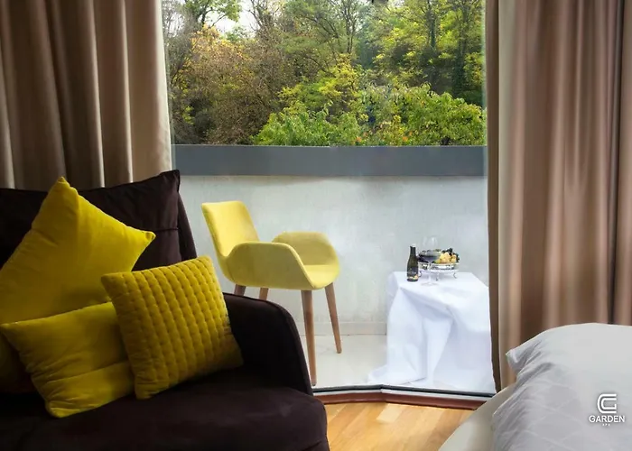 Garden Boutique Hotel 4*